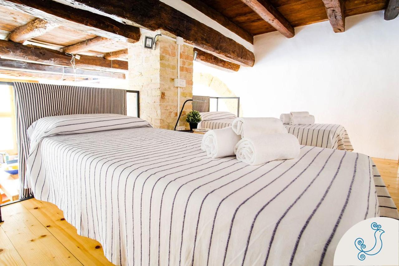 Scuderie Reali - Loft In Castello, Old Town Cagliari Exterior foto