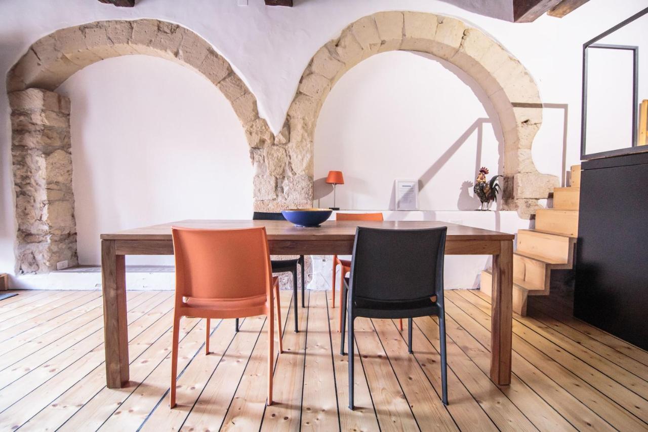 Scuderie Reali - Loft In Castello, Old Town Cagliari Exterior foto